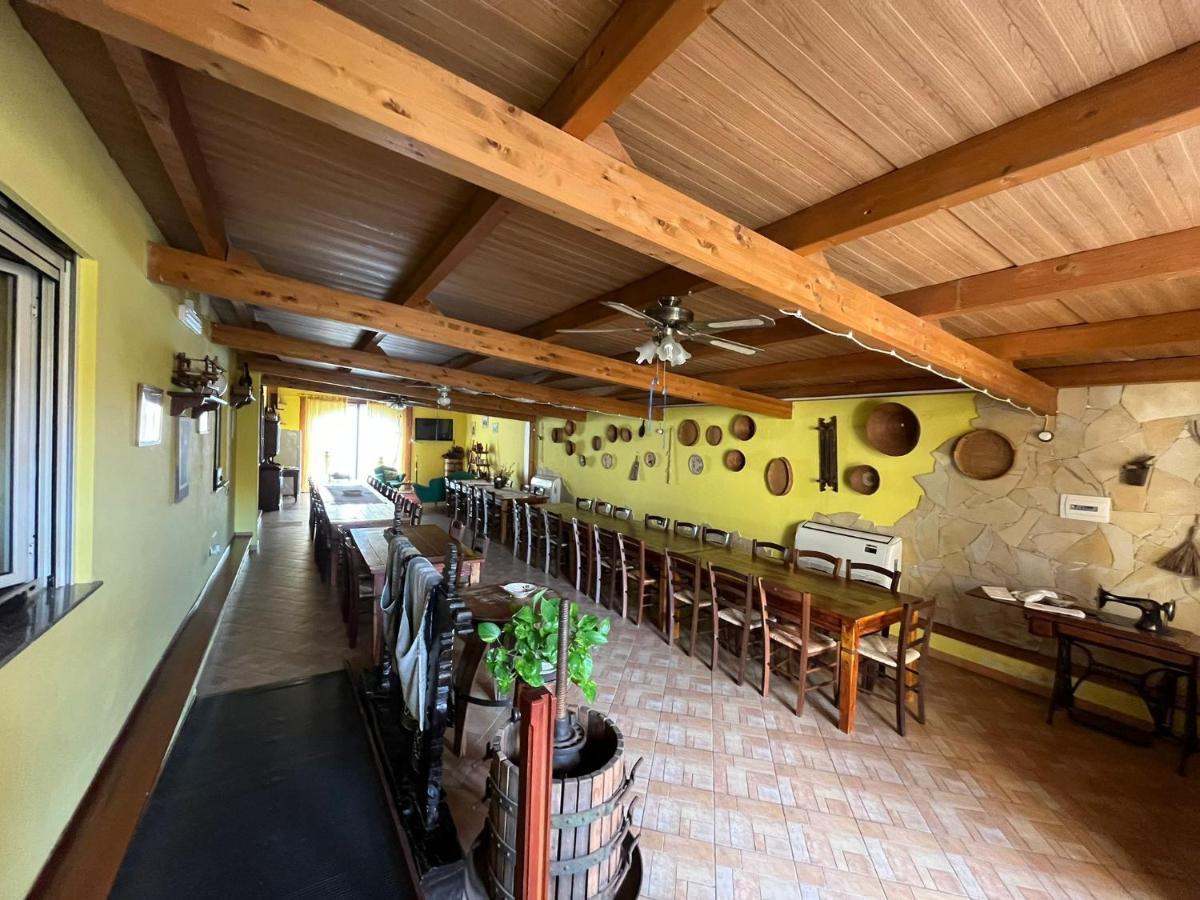 Agriturismo La Cantina Baratili San Pietro Zewnętrze zdjęcie